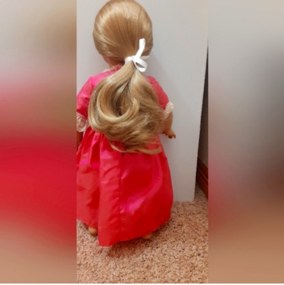 Elizabeth American Girl Doll With Mini Doll Kit - Picture 2 of 4